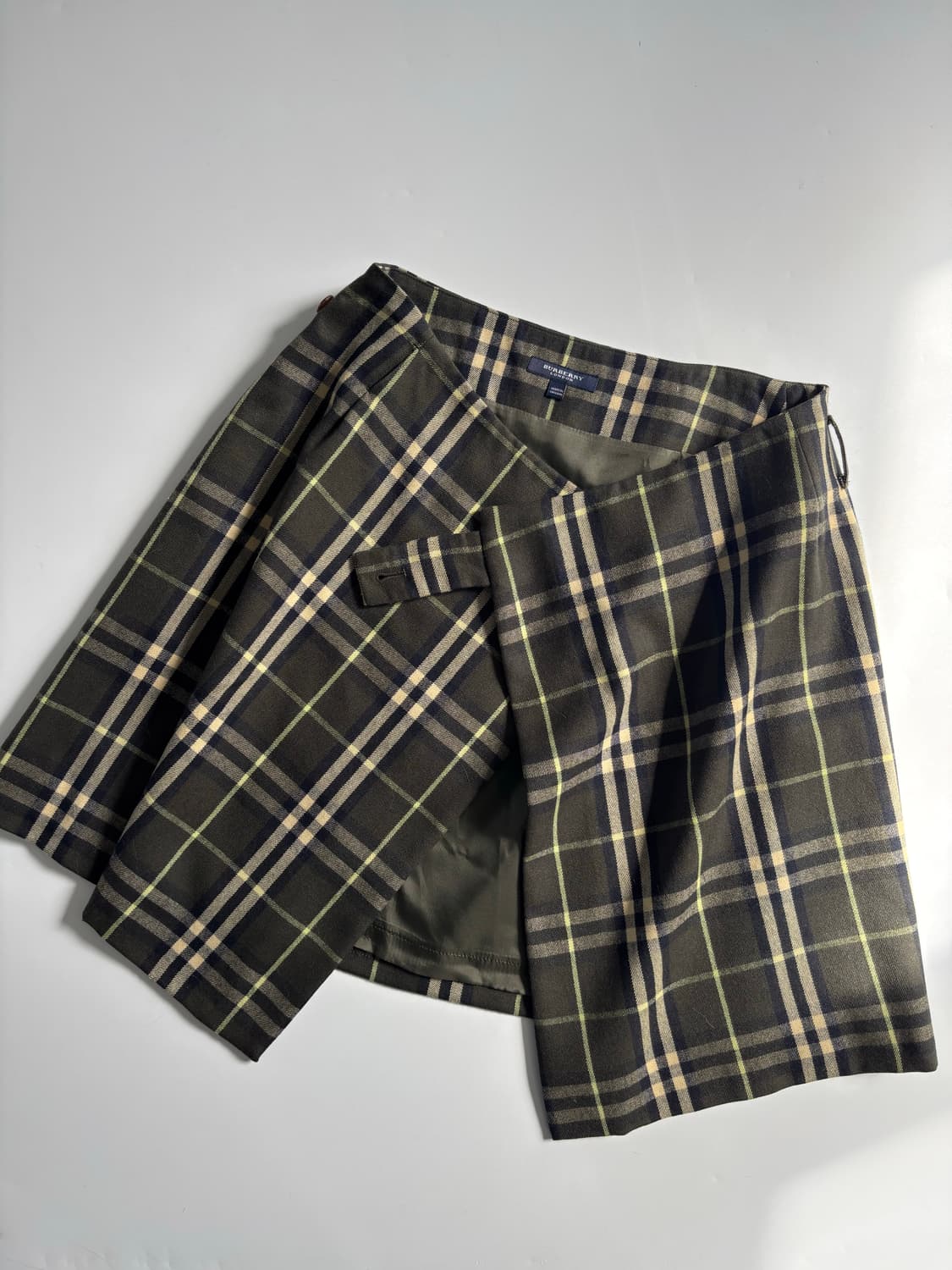 Burberry 버버리 카키 노바체크 랩스커트  상품이미지6