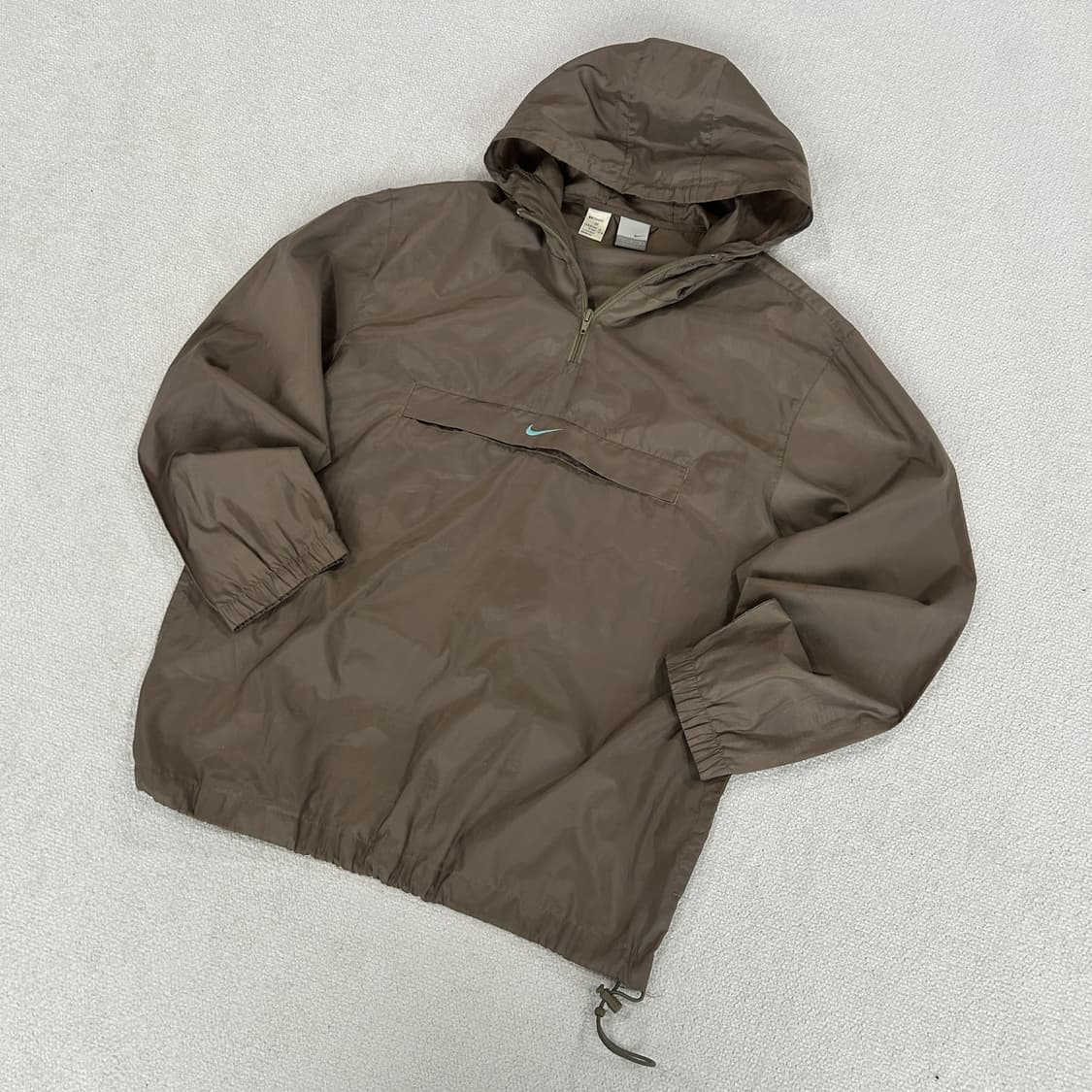 나이키 올드스쿨 우븐 브라운 아노락 100 상품이미지1