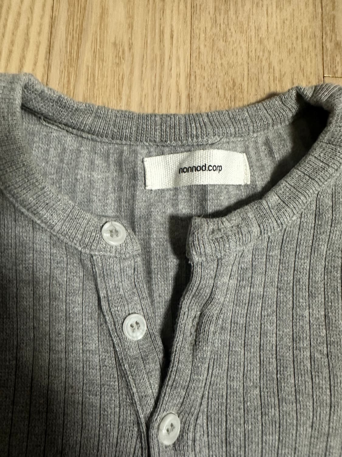 논노드 핑거홀 롱슬리브 상품이미지2