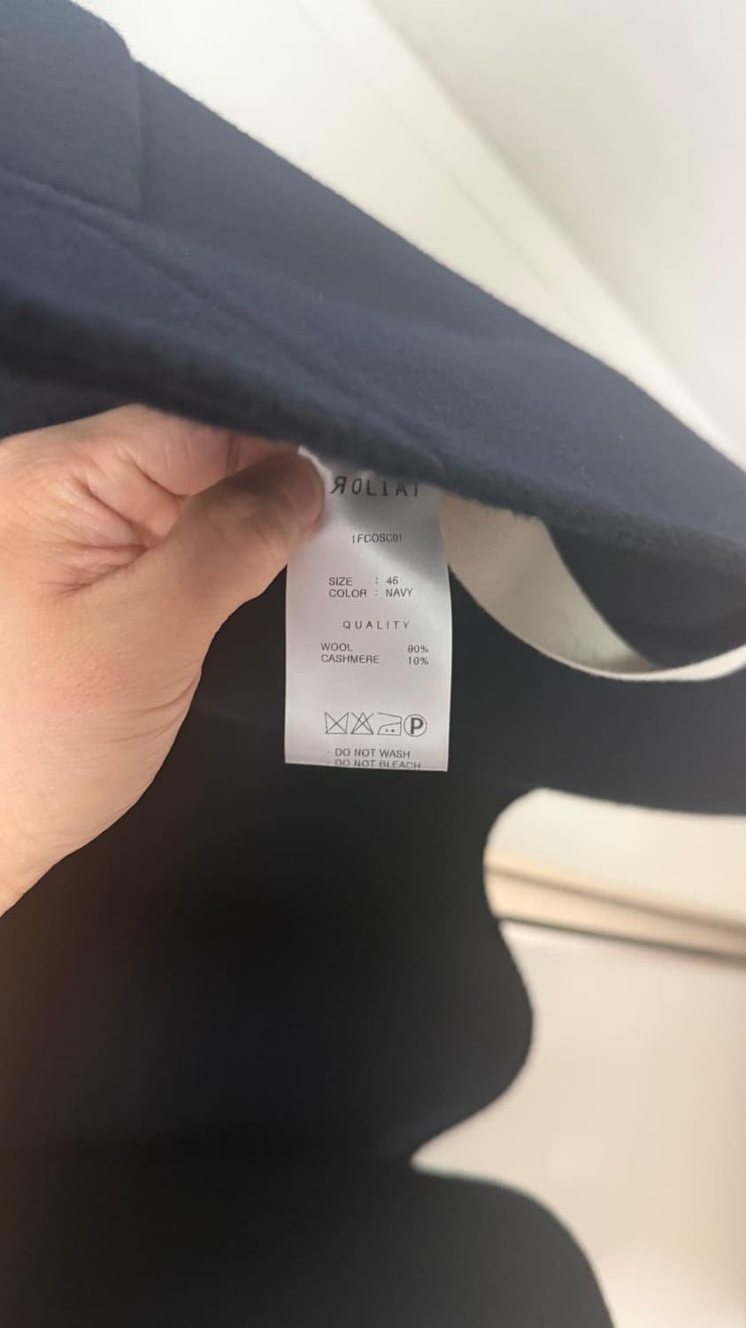 로리엣 핸드메이드 인버티드 플리츠 후디 코트(네이비) 상품이미지4