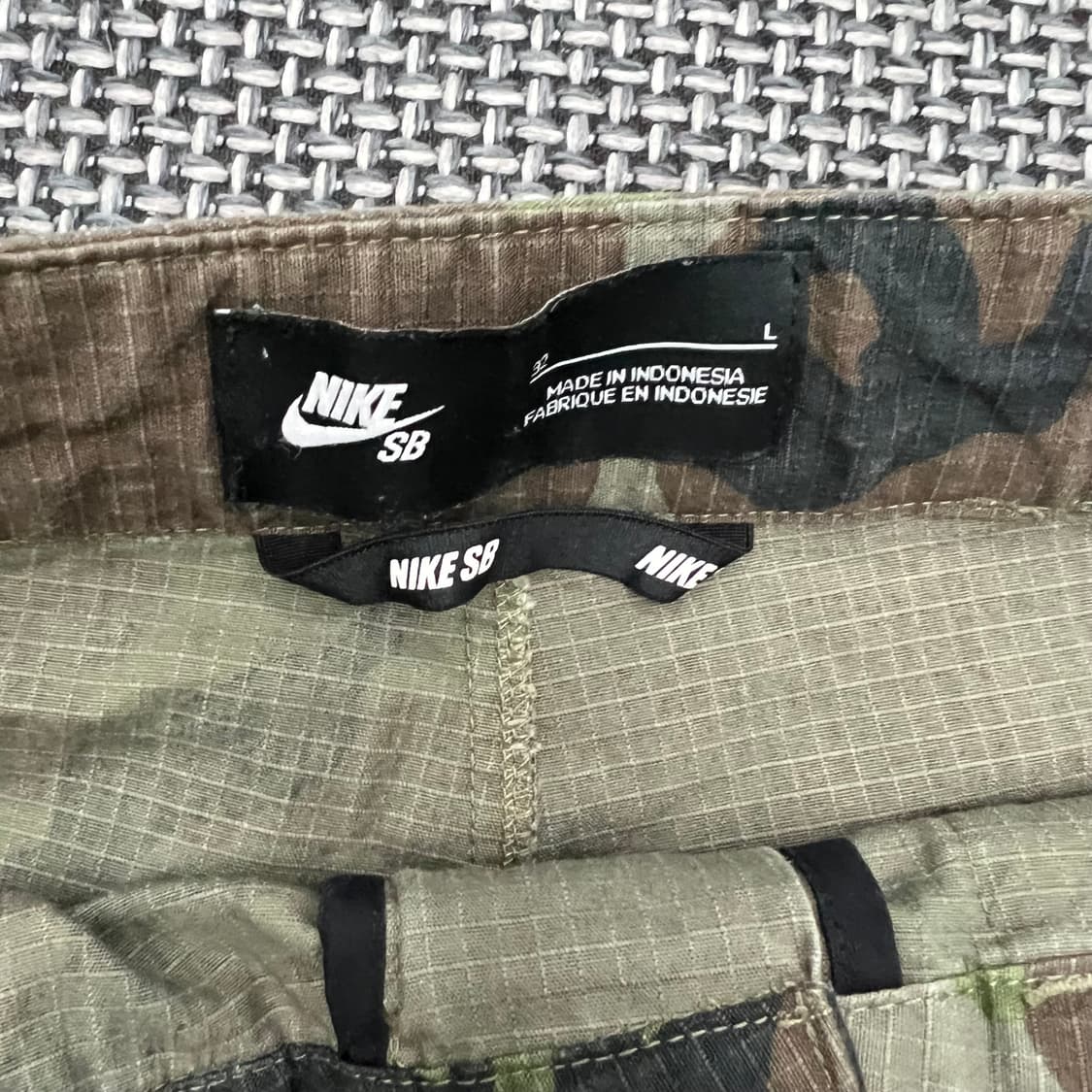 나이키 SB 스케이팅보드 카모 팬츠 상품이미지2