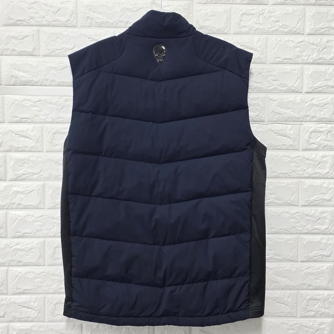 택포//  21s 에드하디 패딩 조끼 XL 네이비 상품이미지4