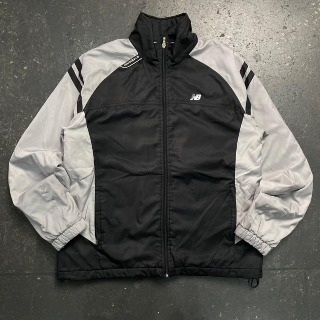 100 뉴발란스 바람막이  상품이미지1