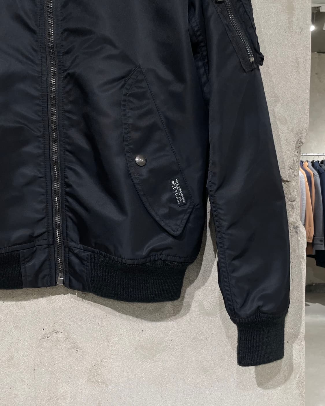 폴로 랄프로렌 블랙 ma-1 나일론 봄버 자켓 상품이미지5