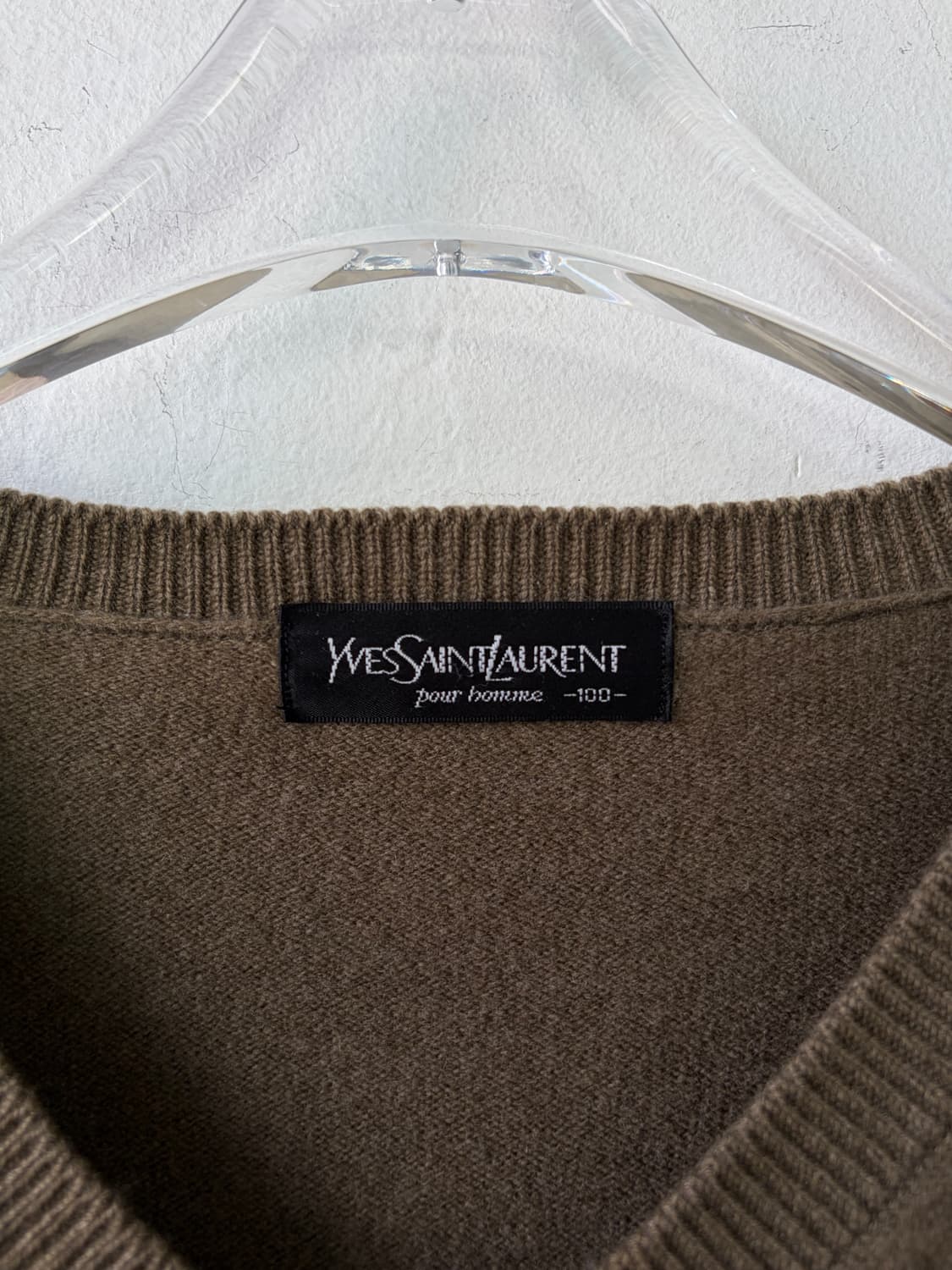 (broken) 입생로랑 브이넥 니트  상품이미지6