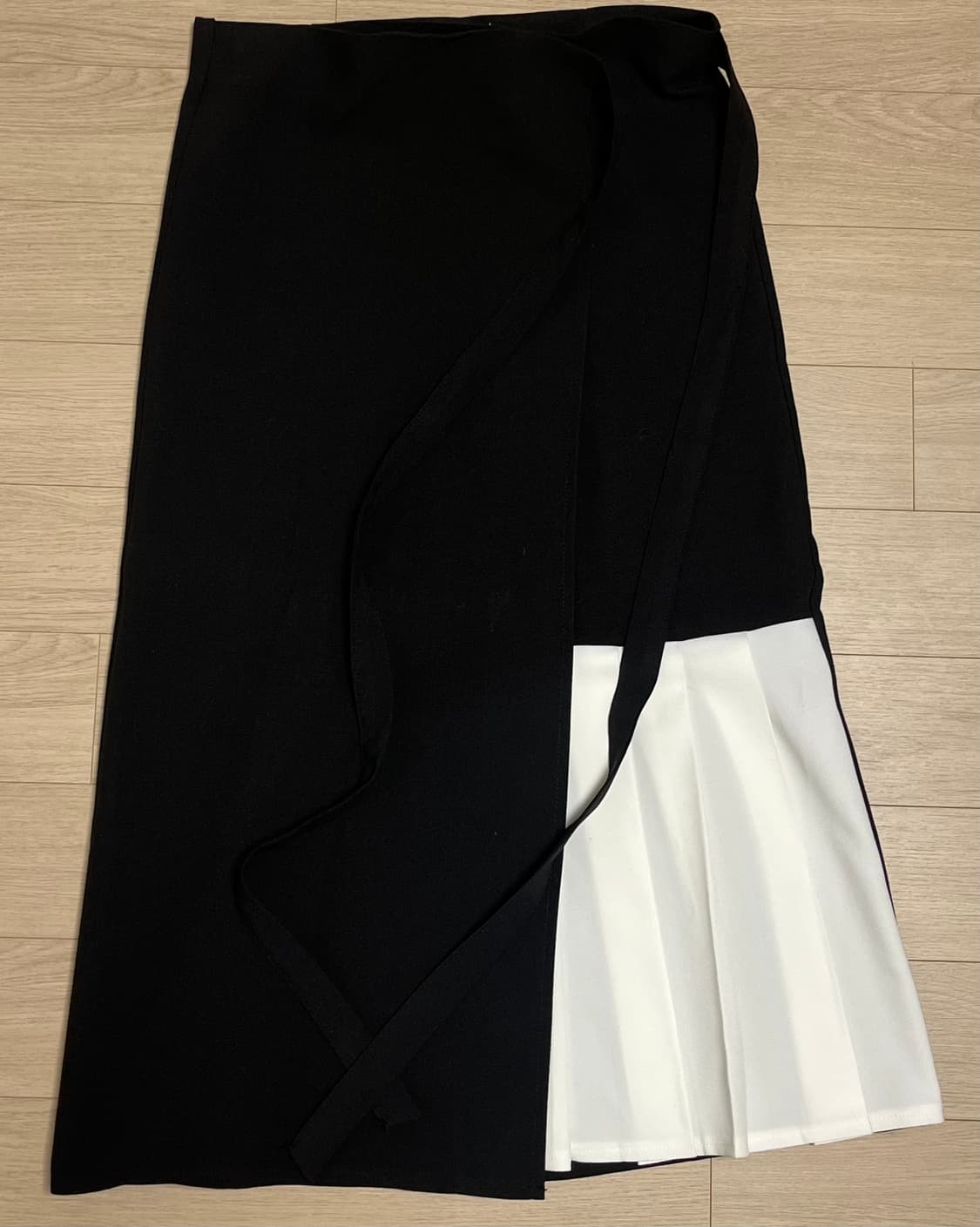 플리츠 랩 스커트 상품이미지1