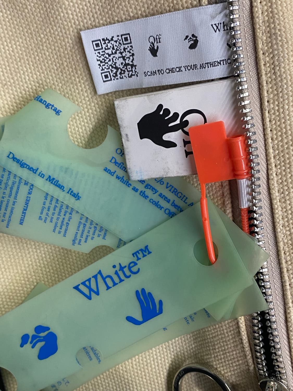 오프화이트 스몰 캔버스 토트백  상품이미지4