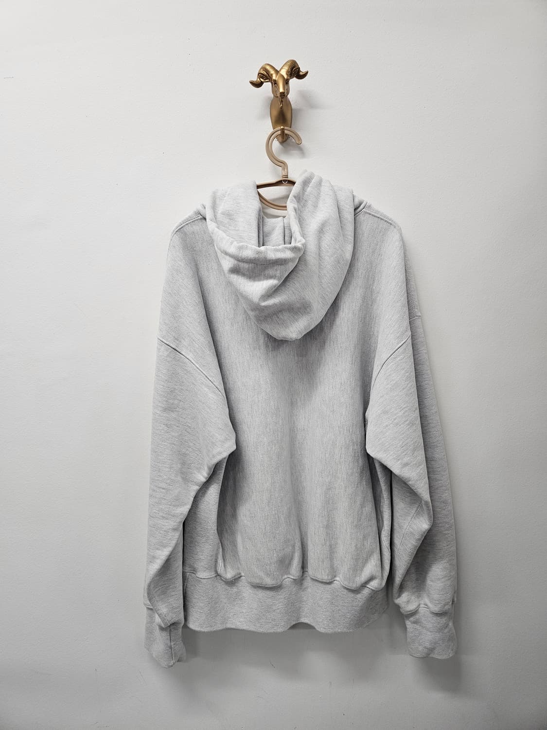 아웃스탠딩 스웨후드 라이트그레이 상품이미지2