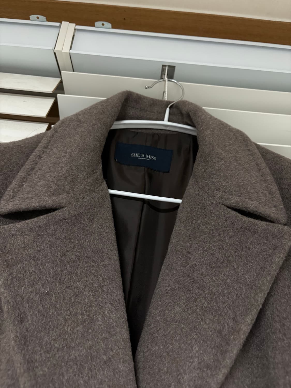 쉬즈미스 롱코트 1회착 상품이미지2