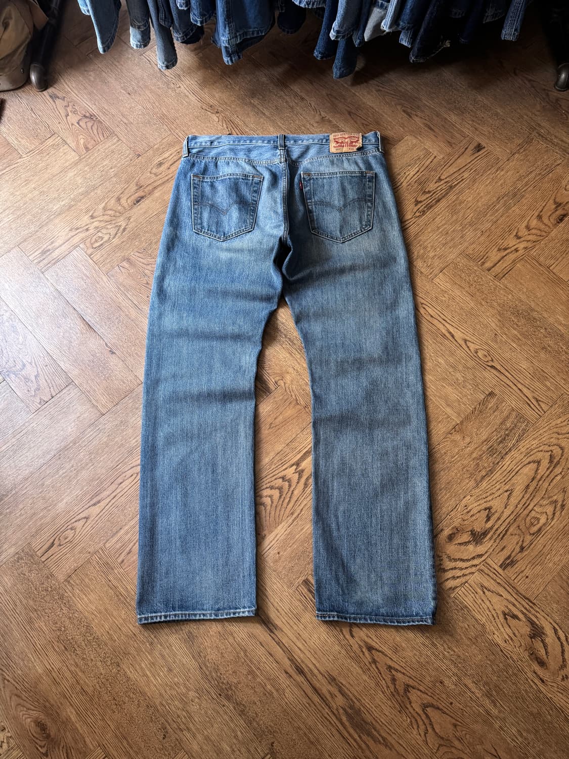 [36]리바이스 501 빈티지 페이딩 스트레이트 데님 팬츠 상품이미지2