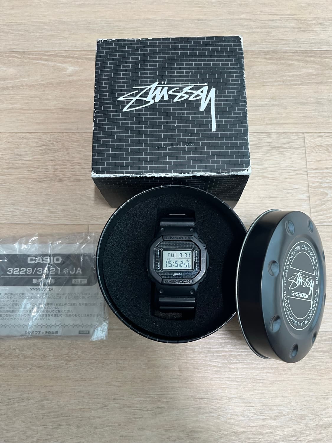 g-shock stussy dw5600 35주년 콜라보 상품이미지1