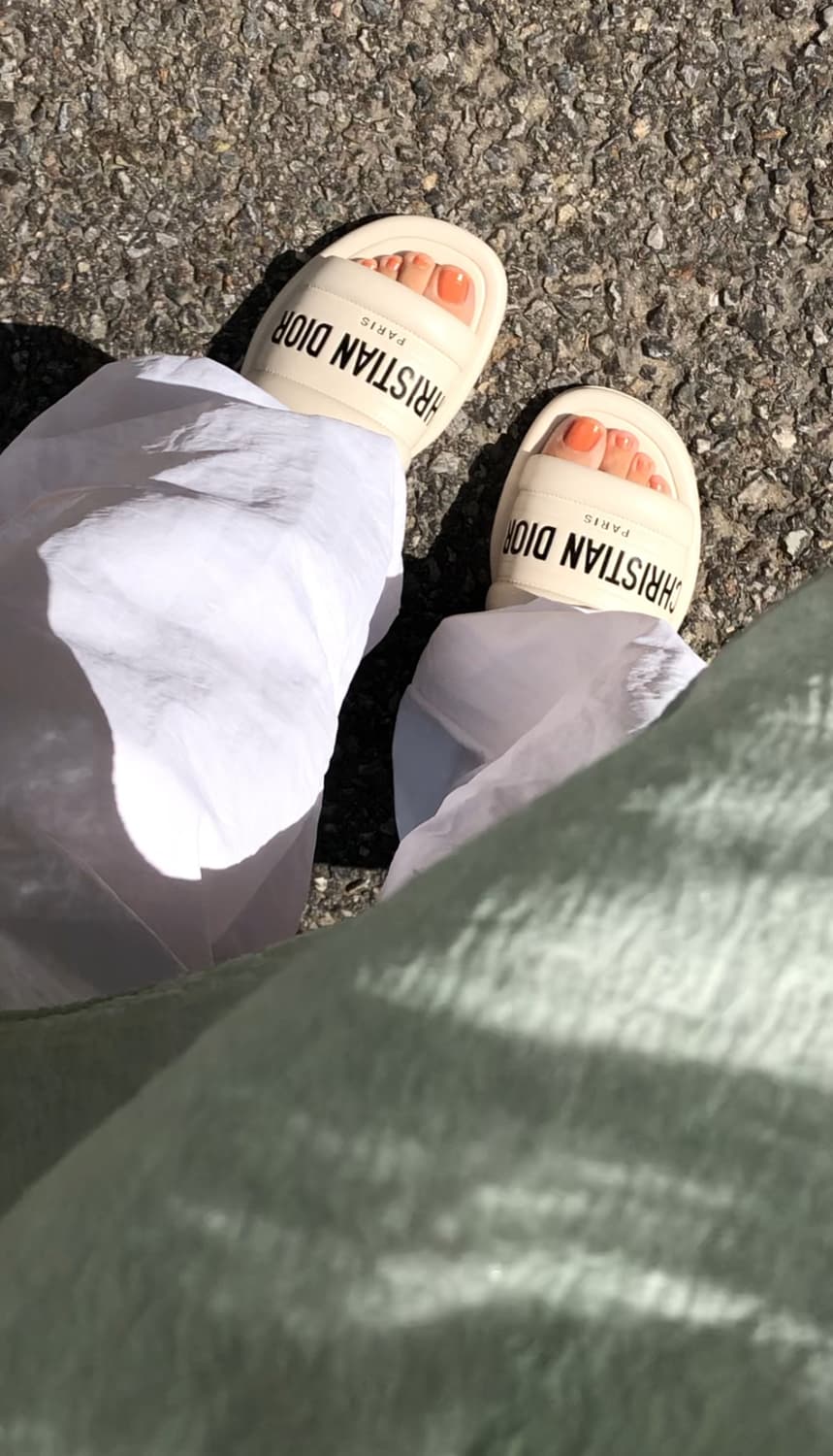 디올 에브리디 (Every-D) 슬리퍼 샌들 36사이즈 상품이미지9