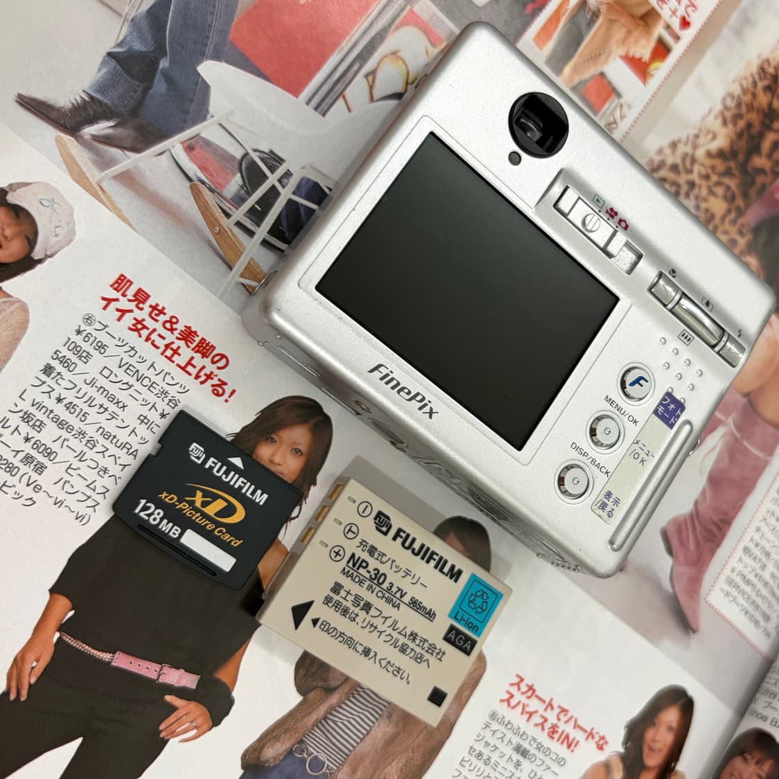 작례📸Fujifilm finepix f440 후지필름 파인픽스 실버색 상품이미지5