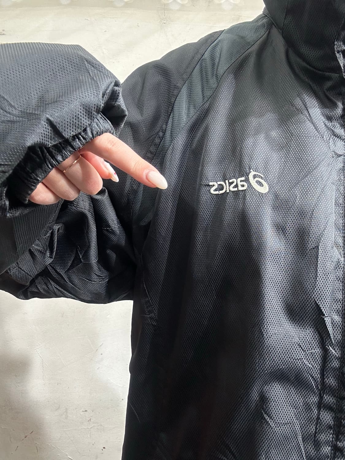 아식스 블랙 올드스쿨 오버핏 바람막이 트랙 자켓 XL 상품이미지4