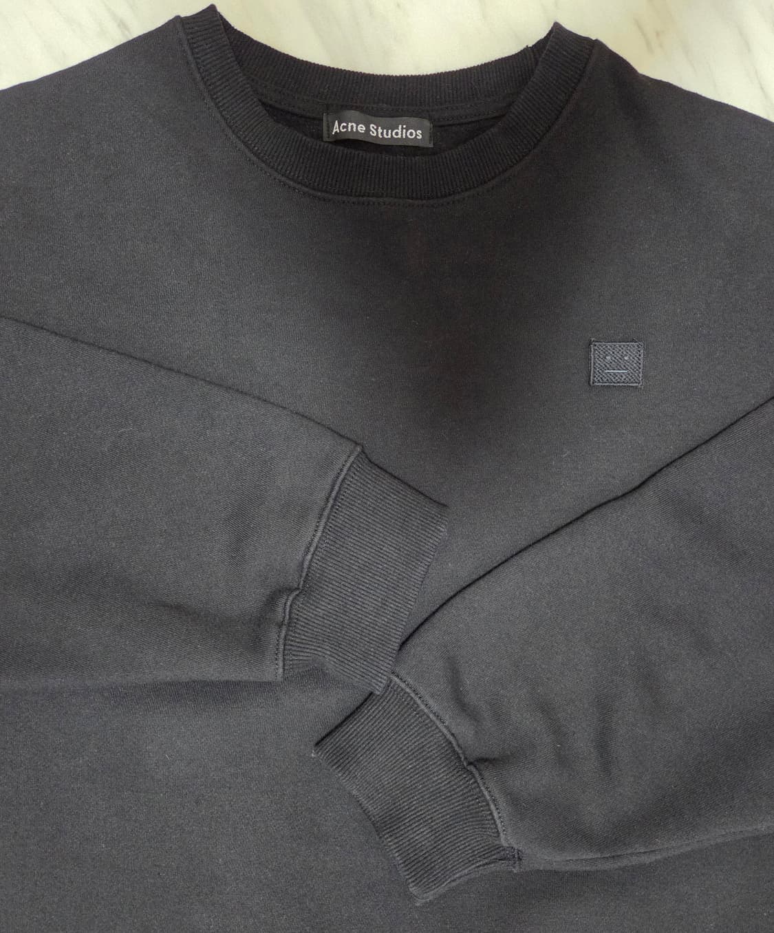 아크네스튜디오 크루넥 스웻셔츠 상품이미지6