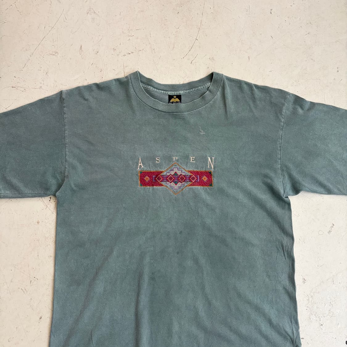 90s USA ASPEN 빈티지 인디언 자수 반팔티 L 상품이미지4