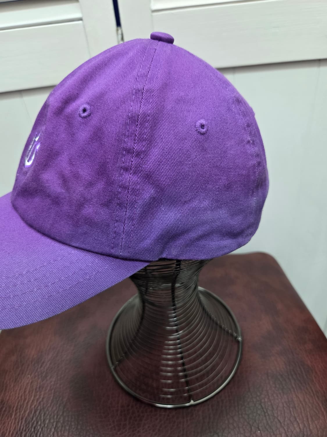 베르툼 삼지창 퍼플 볼캡 상품이미지3