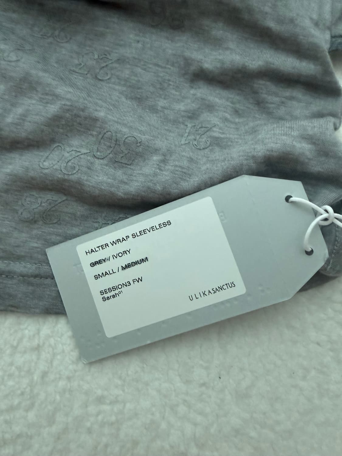 울리카상투스 HALTER WRAP SLEEVELESS (GREY) 상품이미지8