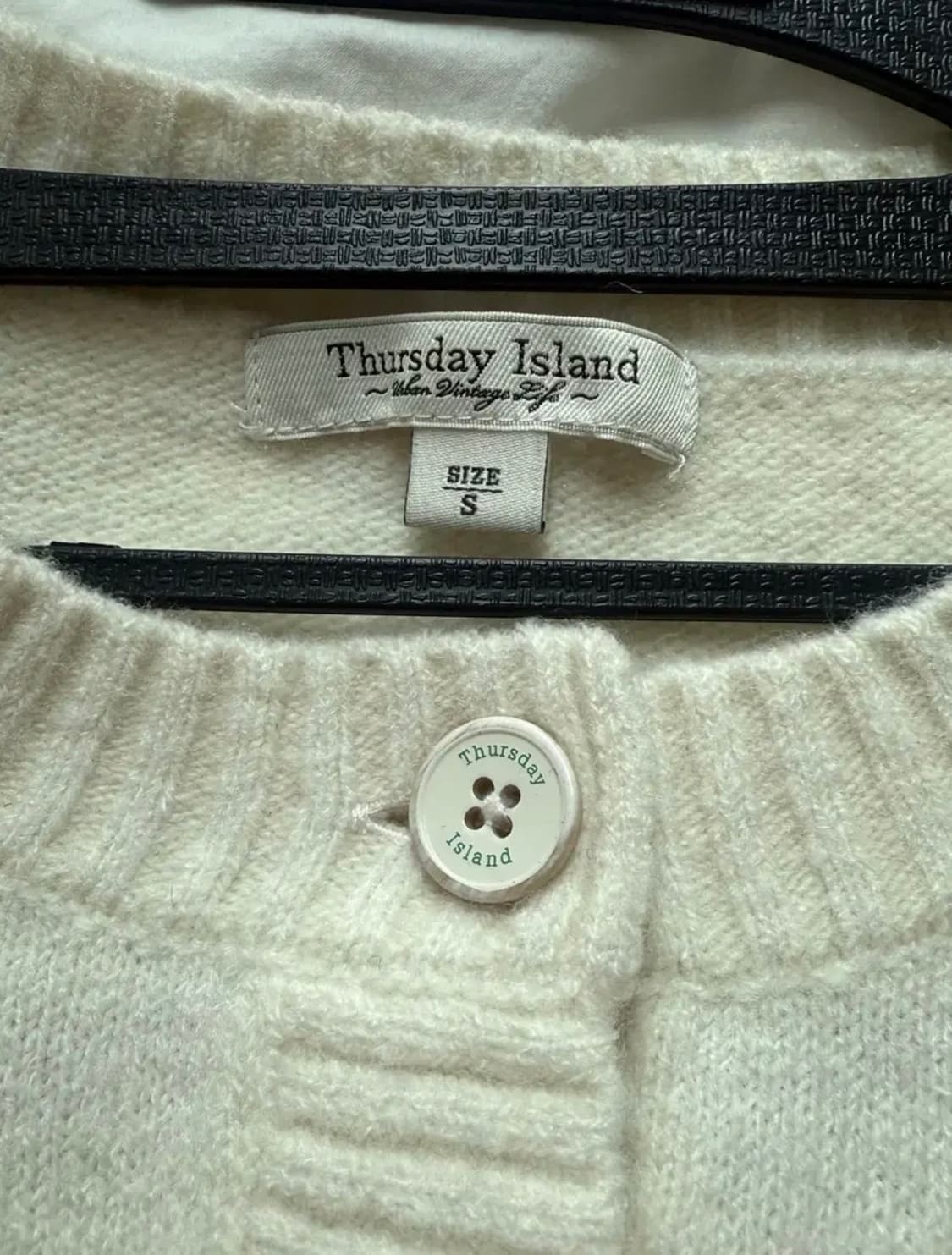 써스데이아일랜드 Thursday Island 화이트 가디건 상품이미지4