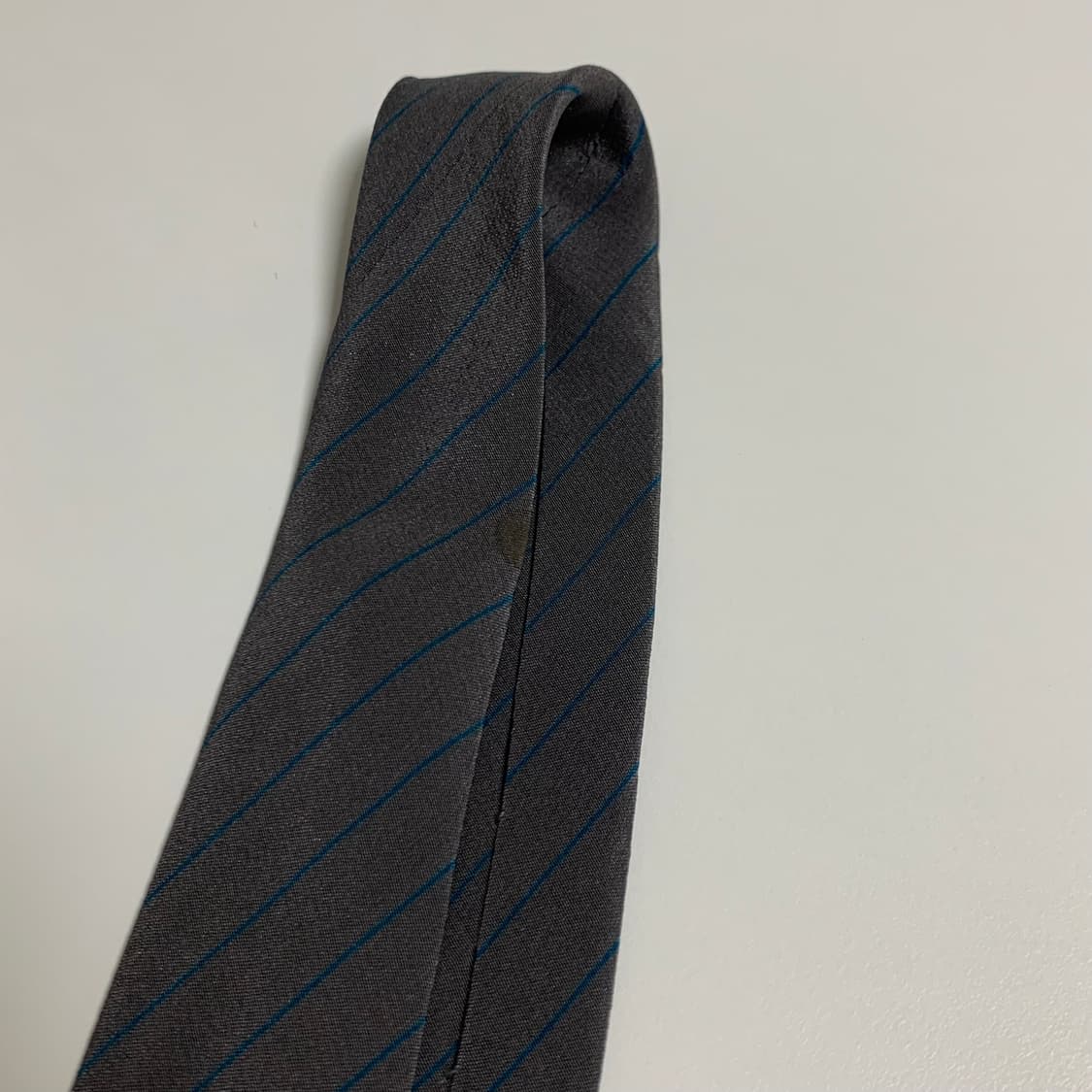 입생로랑 스트라이프 명품넥타이 YSL로고 100실크 A-A+등급 상품이미지10