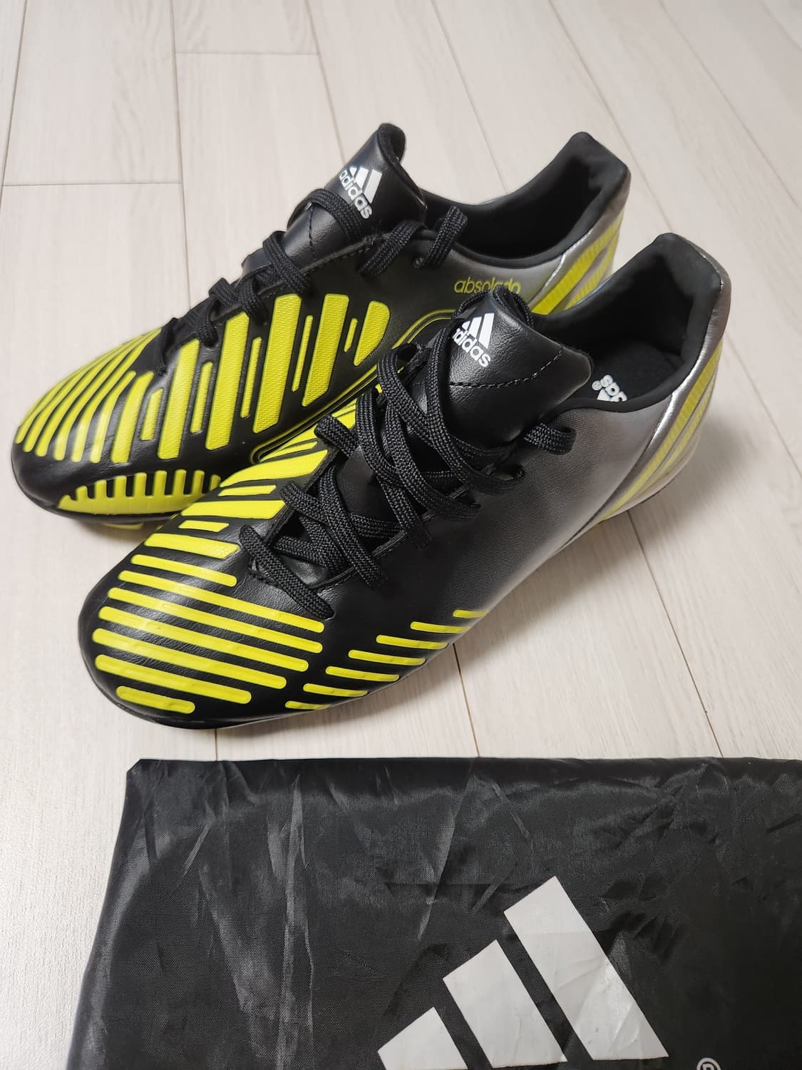 아디다스 V22102 P ABSOLADO LZ TRX HG 프레데터 앱솔 상품이미지1