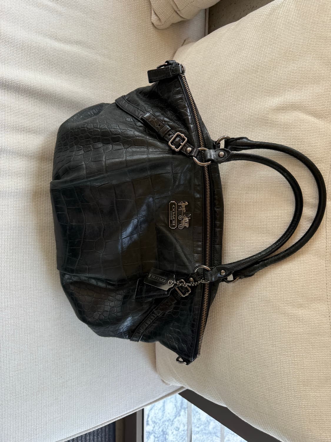 코치 숄더백 상품이미지1