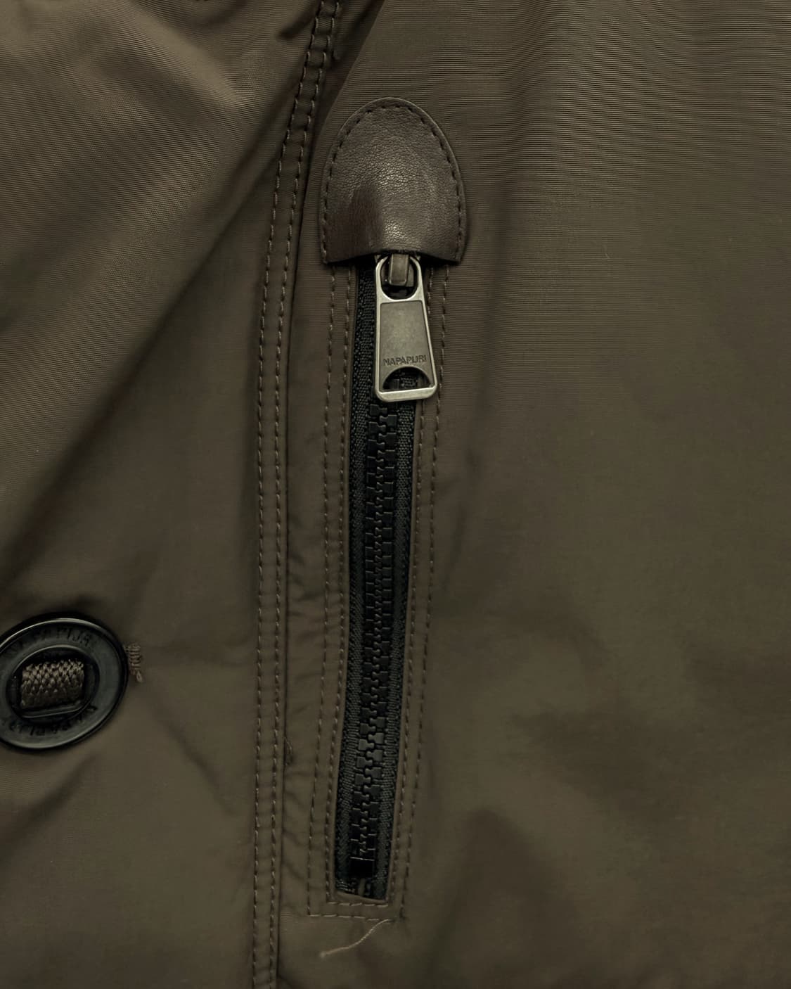 NAPAPIJRI 아웃도어 쉘 자켓 브라운 상품이미지5