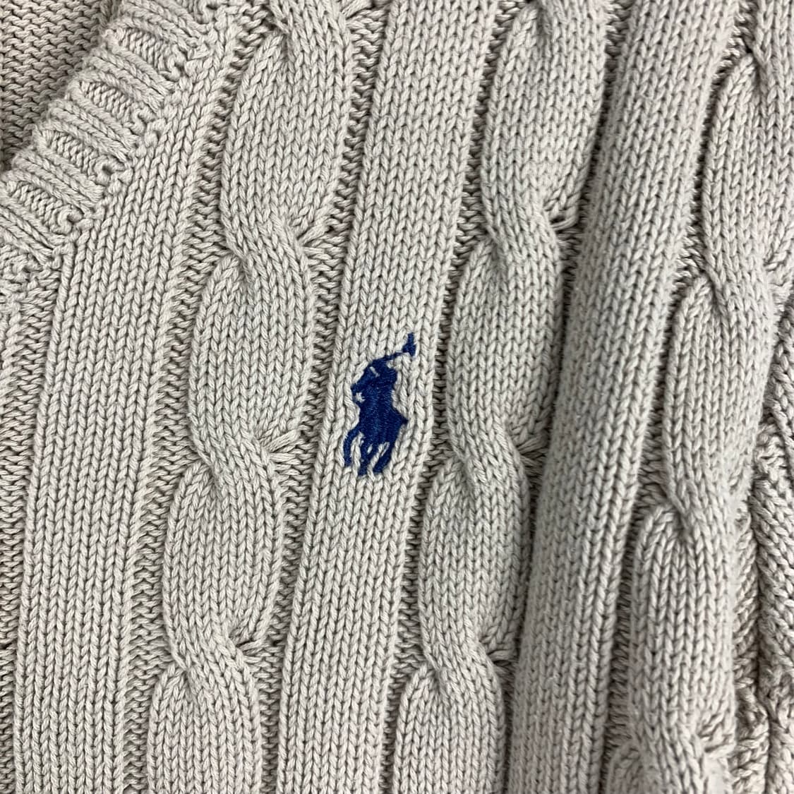 폴로 랄프로렌 신형 아이보리 꽈배기 브이넥 니트  상품이미지3