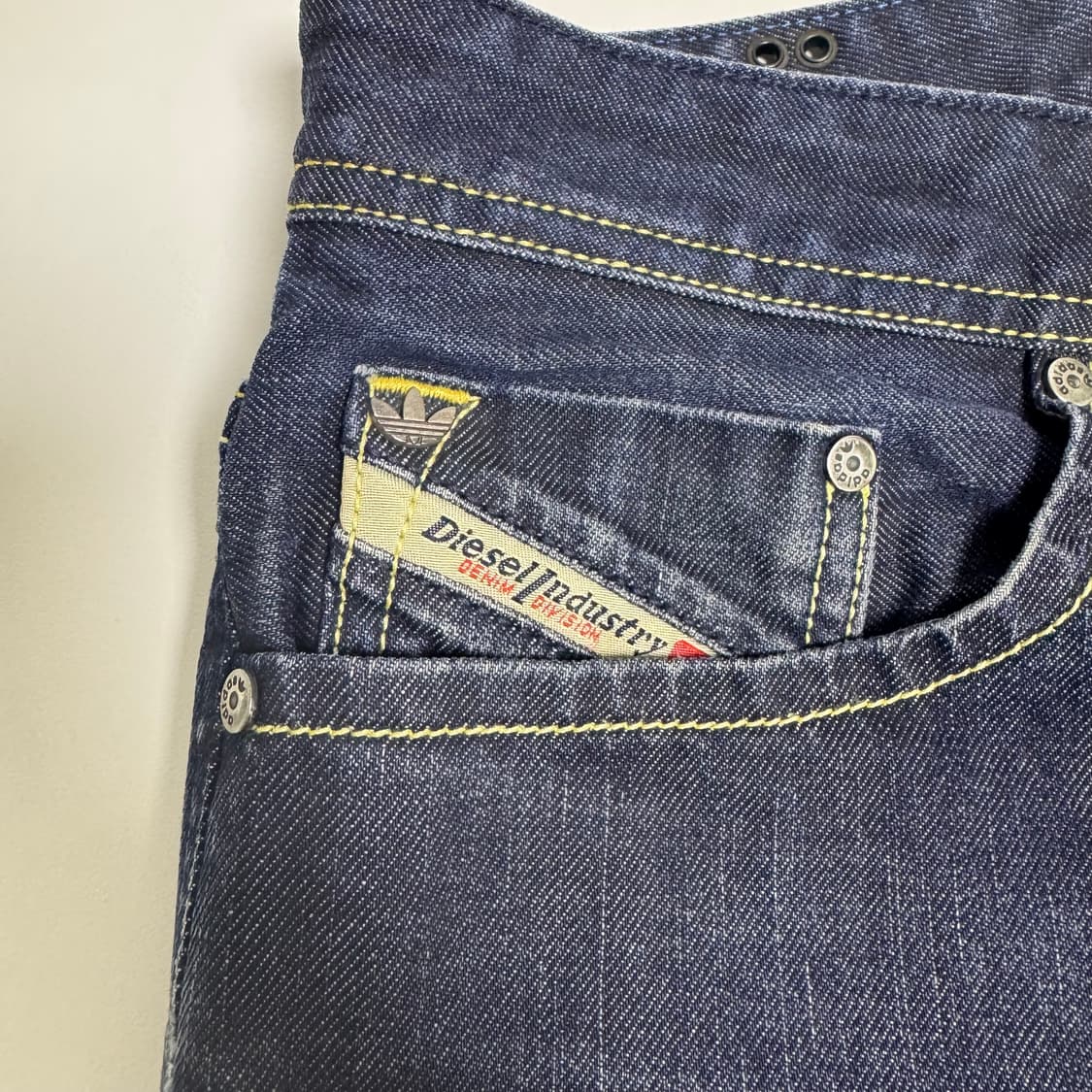 디젤 X 아디다스 콜라보 청바지 상품이미지3