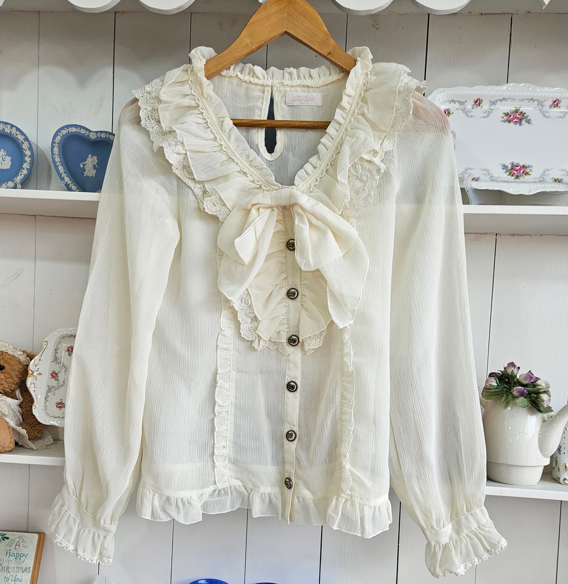 리즈리사(LIZ LISA) 러블리 리본 프릴 블라우스 상품이미지1