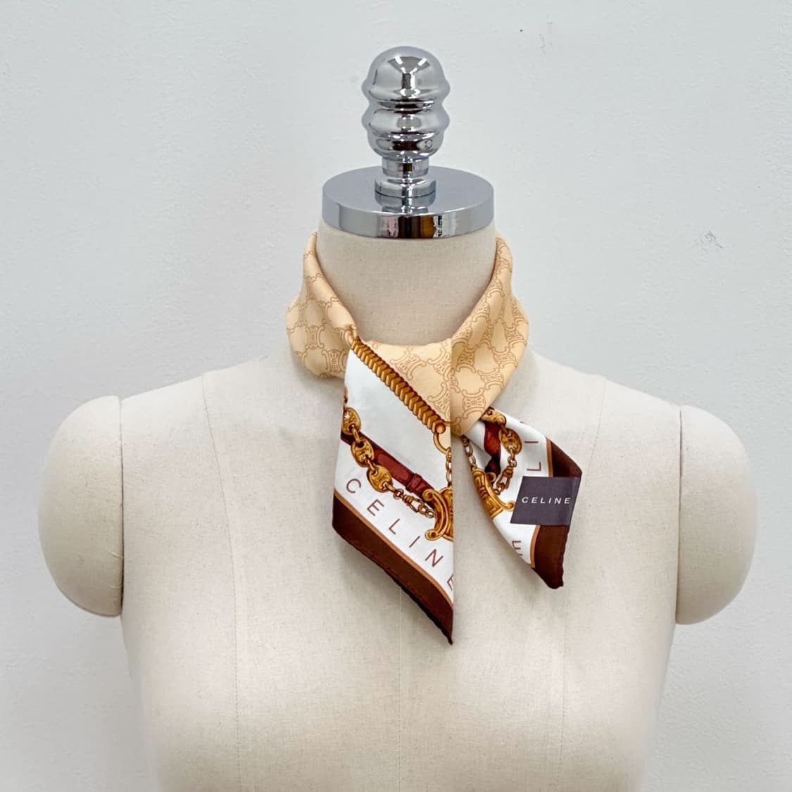 (새상품) celine / 셀린느 쁘띠스카프 손수건 상품이미지6