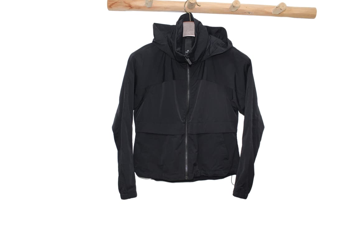 LULULEMON 크롭 테크니컬 나일론 후드 자켓 상품이미지1
