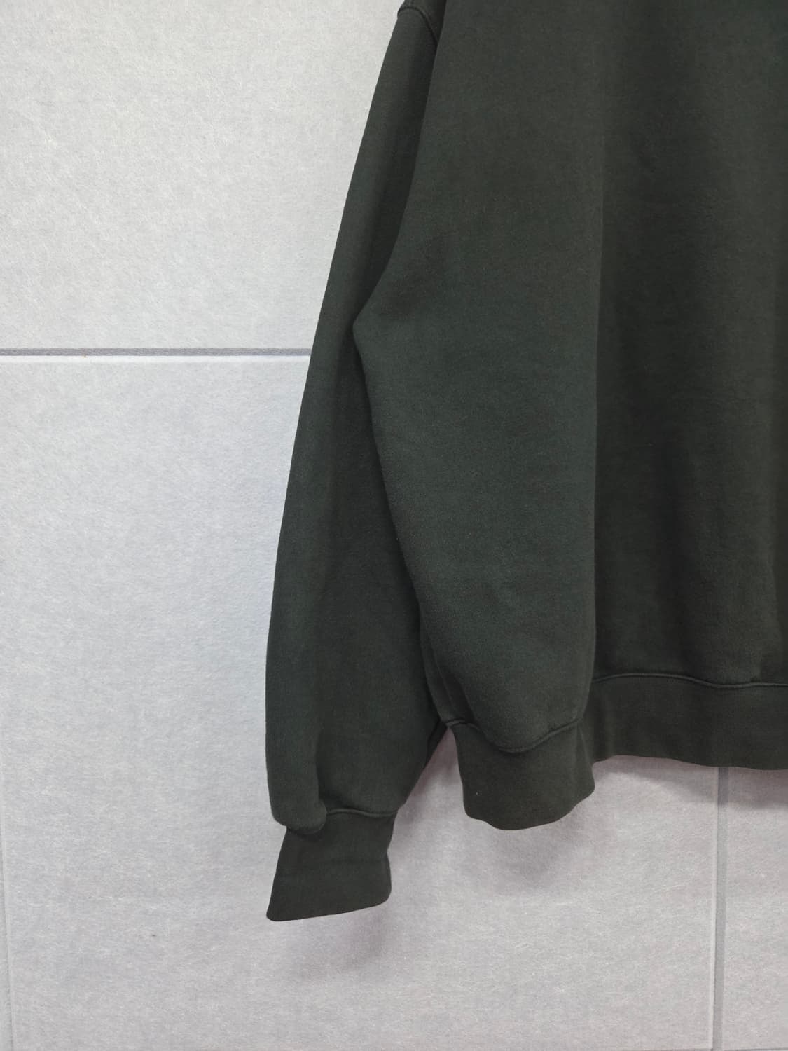 ESSENTIALS FEAR OF GOD 모크넥 맨투맨 상품이미지3