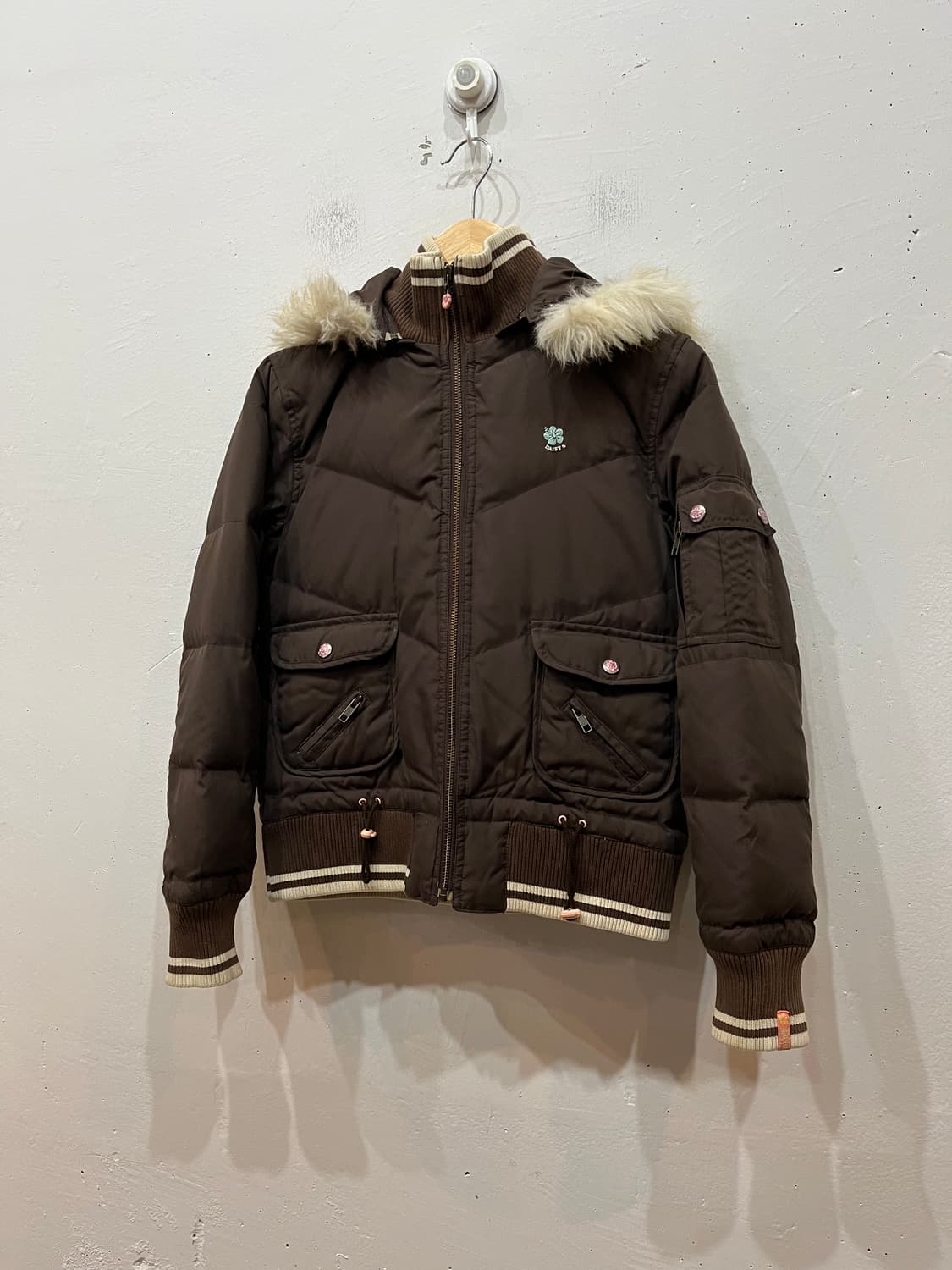 Daisy Lovers JPN 다운 봄버 패딩 브라운 우먼즈 상품이미지1