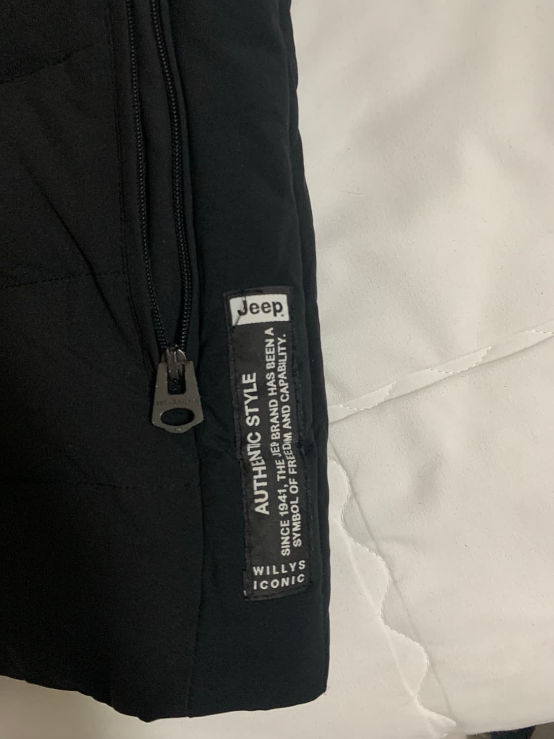 지프 조끼 패딩 상품이미지3