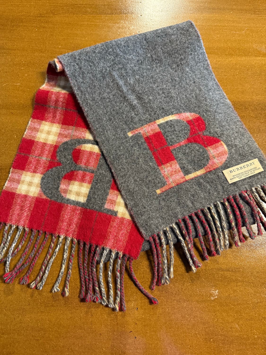 버버리 BURBERRY B로고 체크 양면 머플러 그레이 레드 FREE 상품이미지3