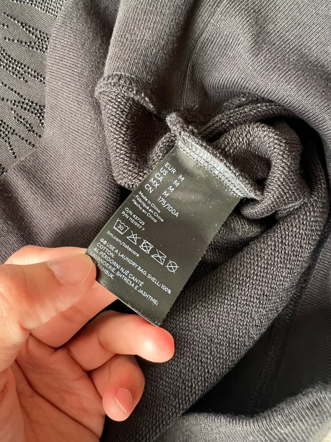뮈글러 h&m 후드티  상품이미지4