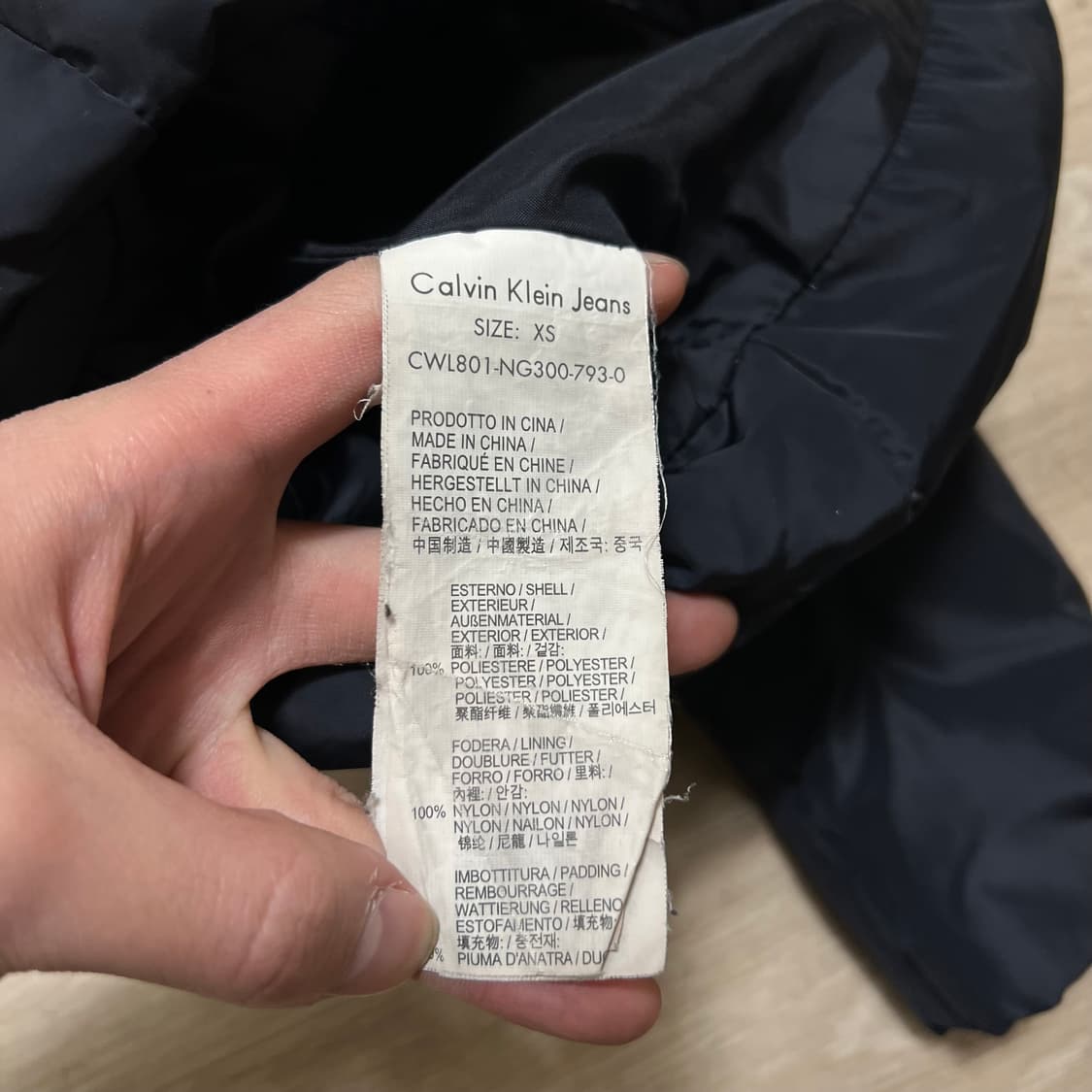 켈빈클라인 진스 여성 덕다운 와펜 후드 롱패딩 점퍼 [네이비] XS/85 상품이미지6