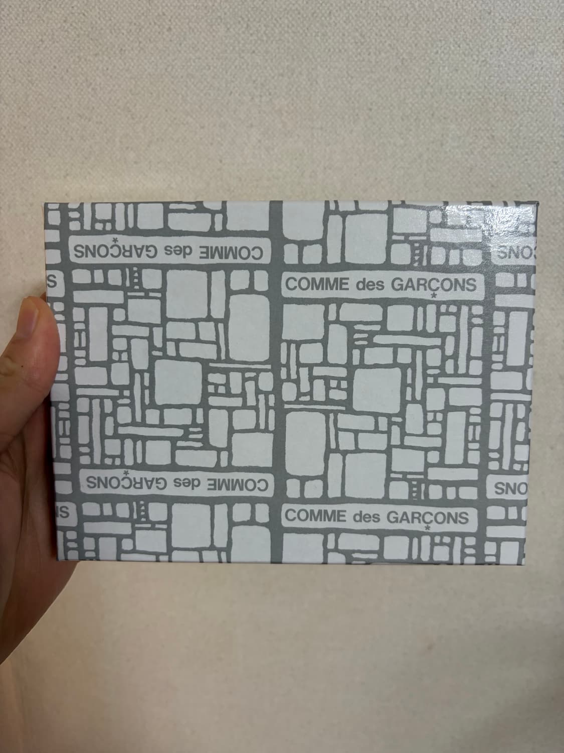 꼼데가르송 지갑 상품이미지3