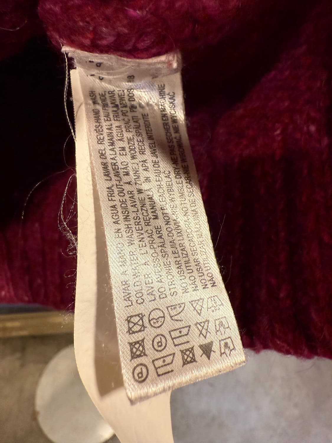 마시모두띠 와인 꽈배기 니트 상품이미지4