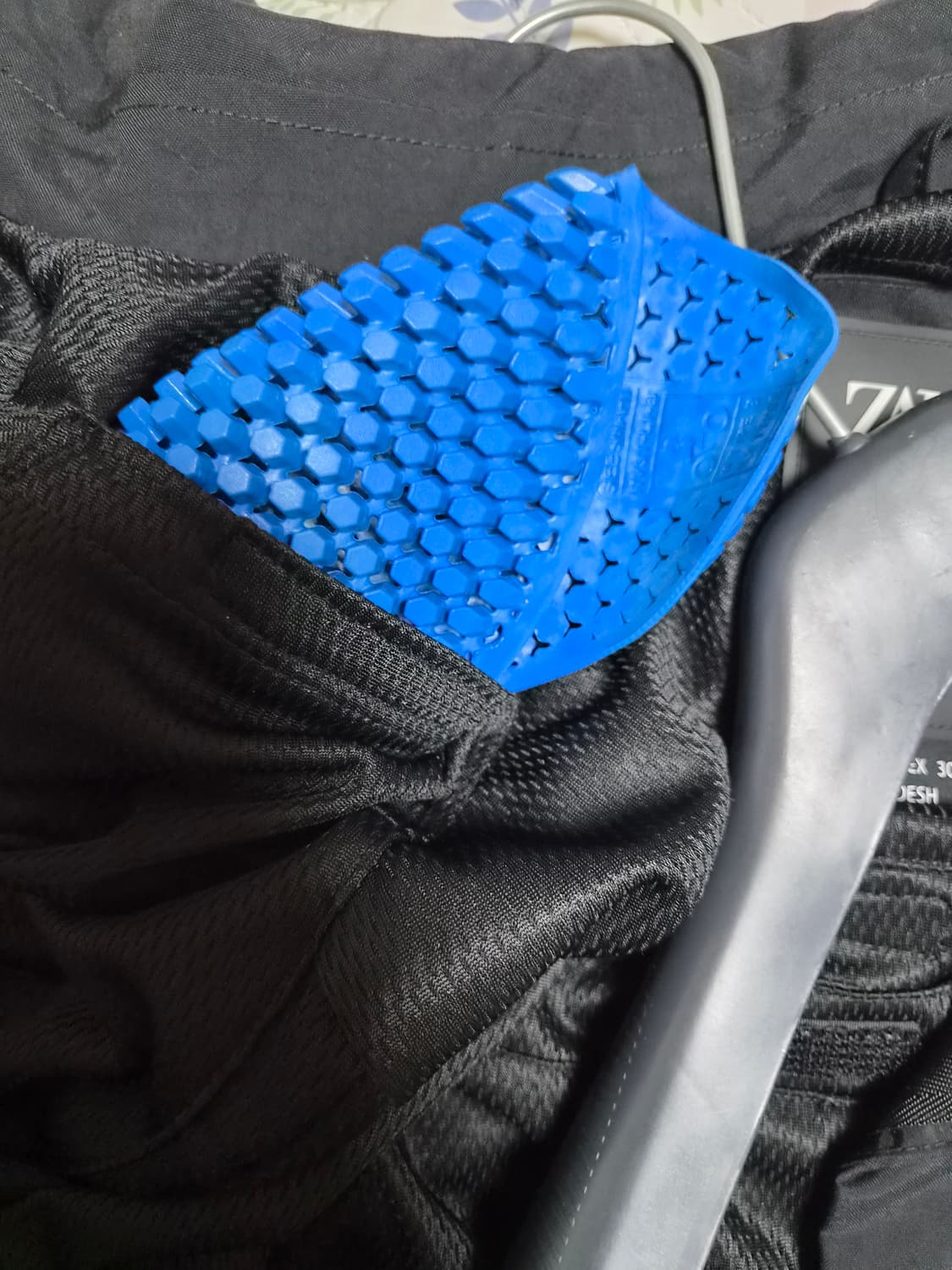 자라x래빗 콜라보 모빌리티자켓 상품이미지5