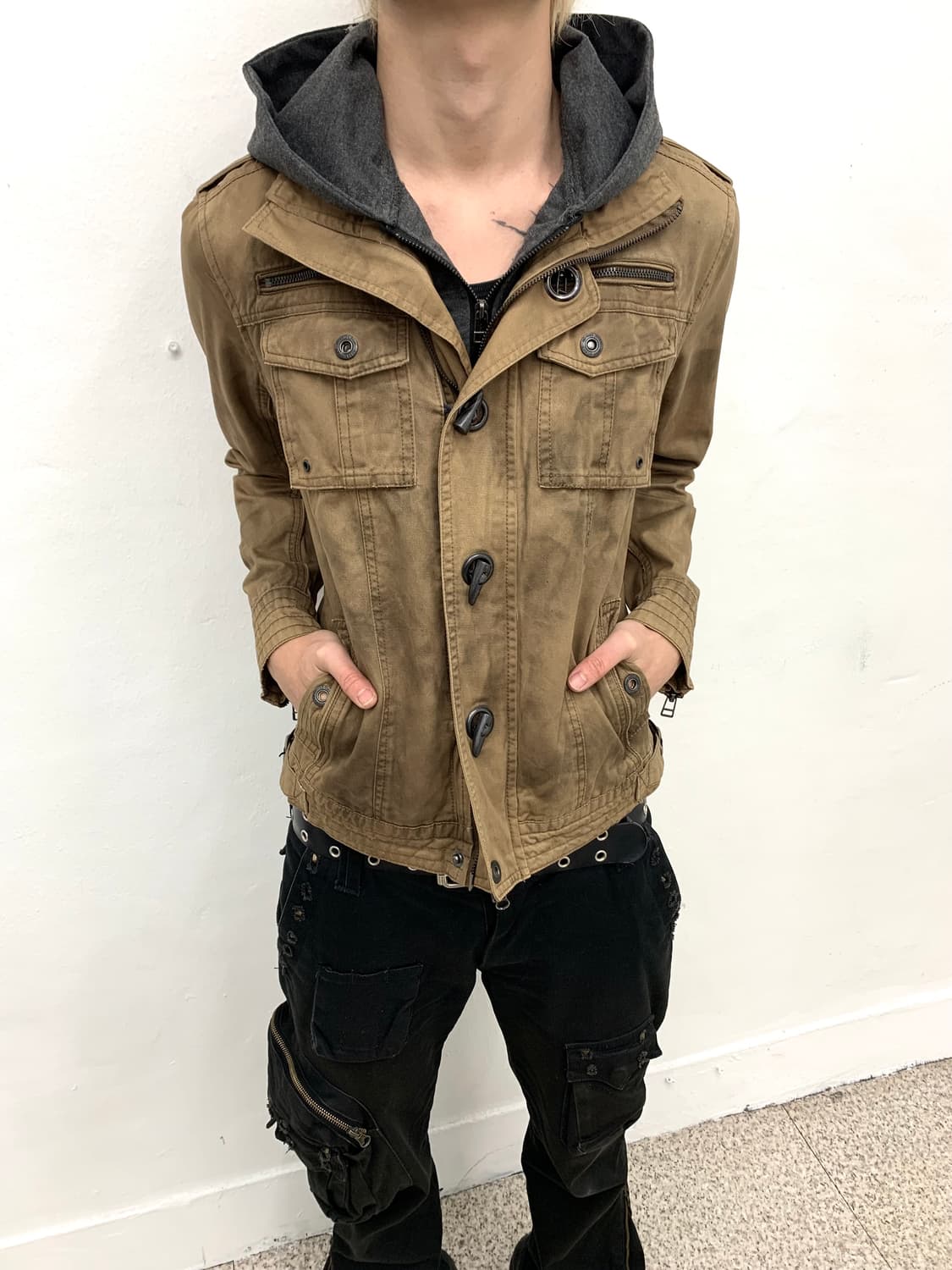 In the attic grunge mood hood layered ja 상품이미지1