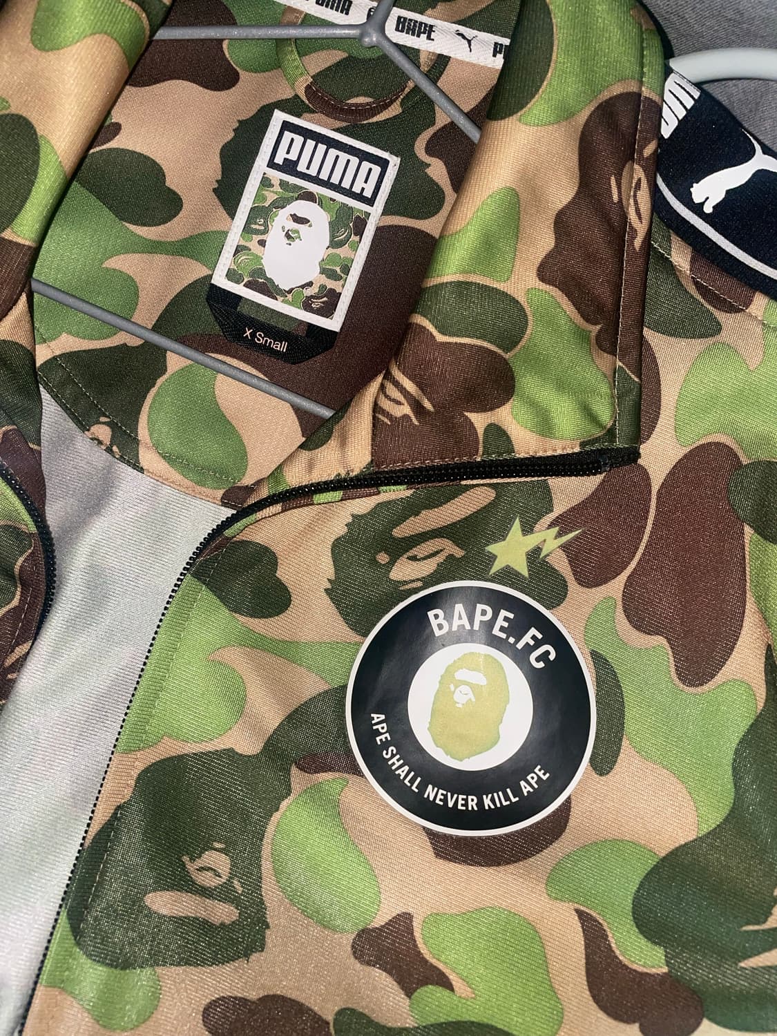 BAPE x PUMA 카모 트랙자켓 XS / 정가 27만 / 거의 새상품 상품이미지4