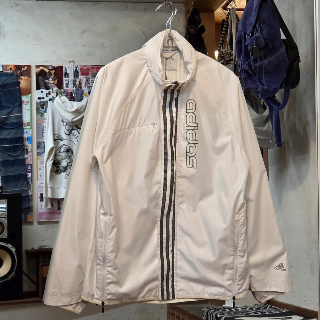 아디다스 올드스쿨 화이트 포인트 바람막이 상품이미지1