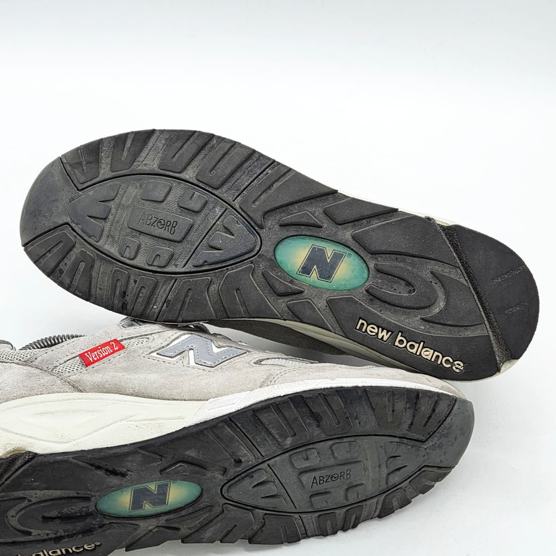 뉴발란스 990vs2 메이드 인 USA 그레이 (260 D) 상품이미지3