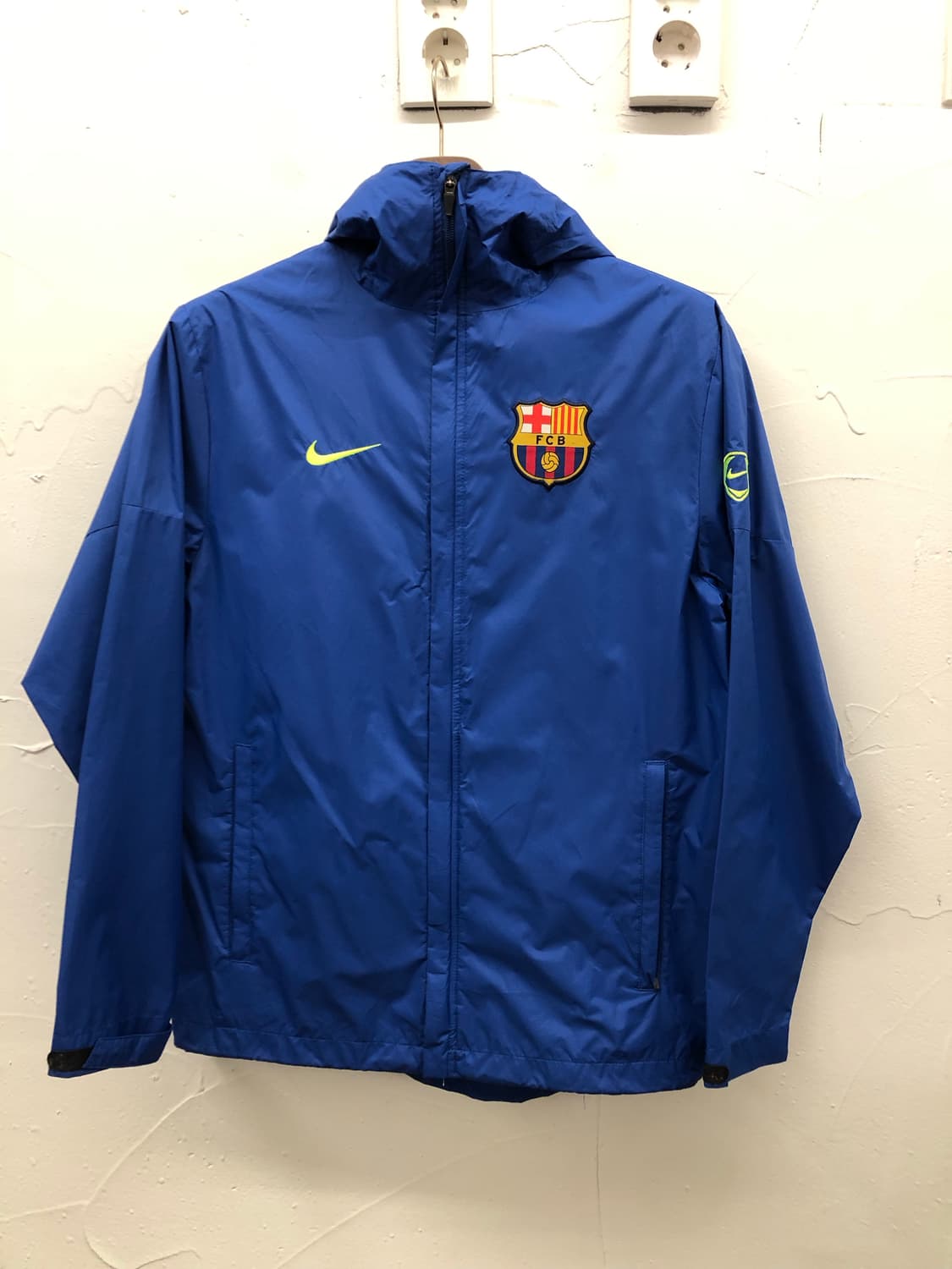 09 나이키 바르셀로나 바람막이 상품이미지1