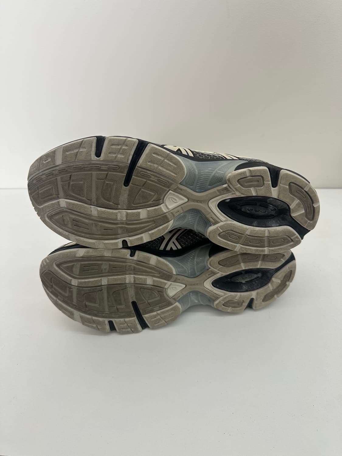 아식스 x I4P 젤 1130 밍크 글레이셔 그레이 290(3회 착) 상품이미지3