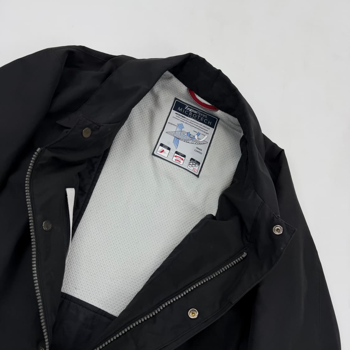 에르메데질도 제냐 스포츠 라이트 쉘 코트 상품이미지4