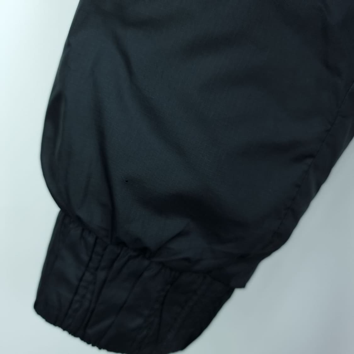 [나이키] 후드 봄버 패딩 자켓 블랙 M16369 상품이미지9