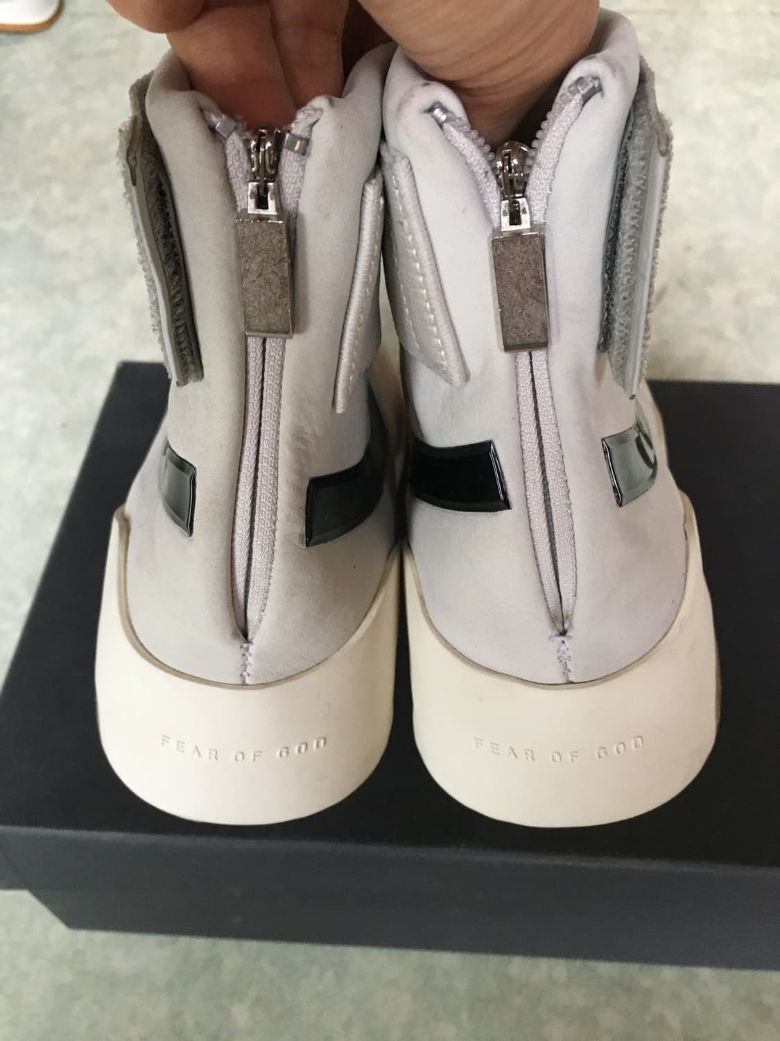 나이키 피어오브갓 에어1 라이트본  상품이미지3